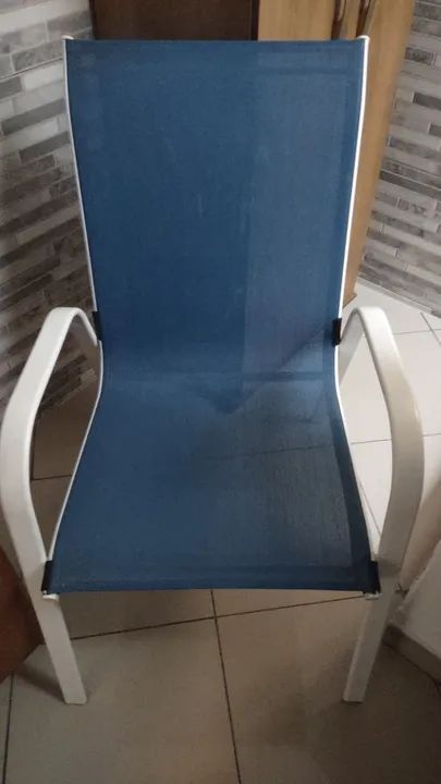 Cadeira de Jardim em Alumínio com Tela Azul