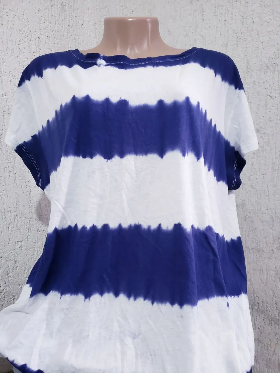Camiseta juvenil feminina azul 