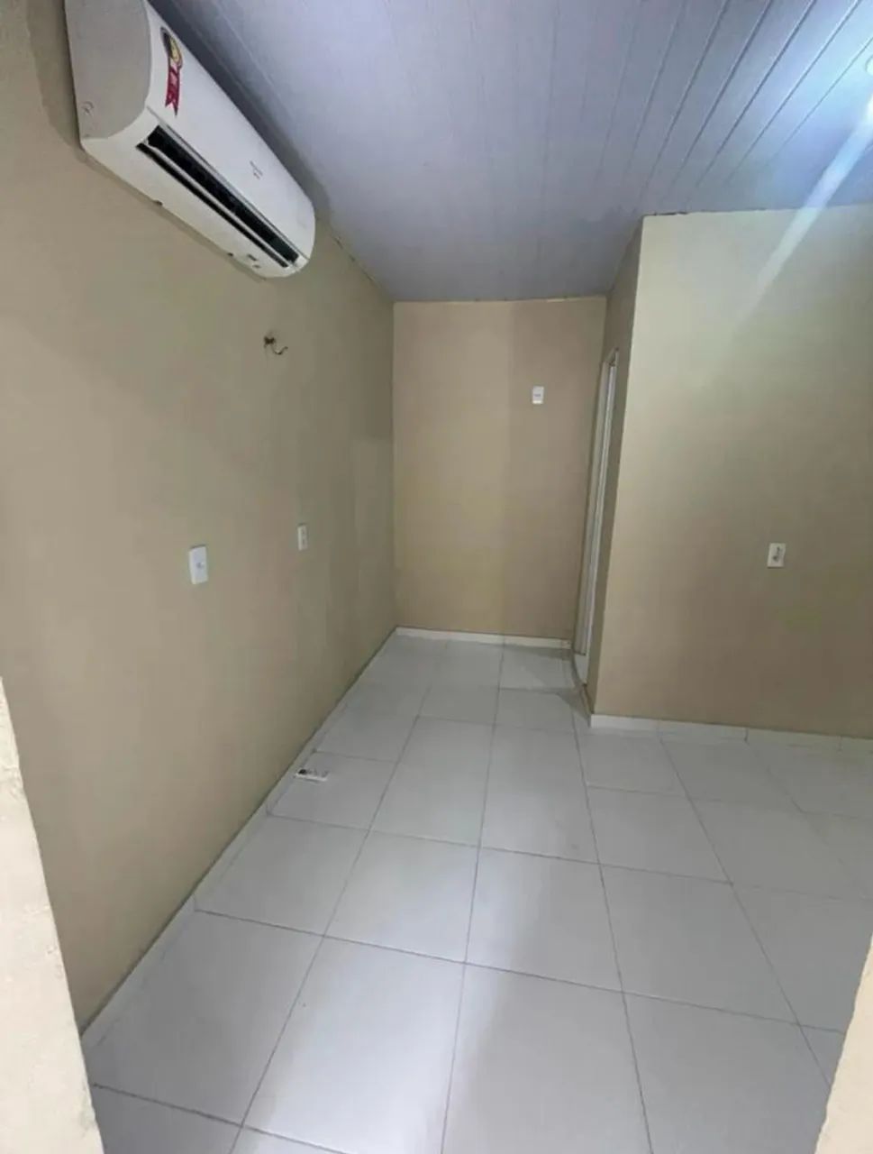 //Vendo Vila com 1 casa e 4 AP no Alvorada  - Foto 3