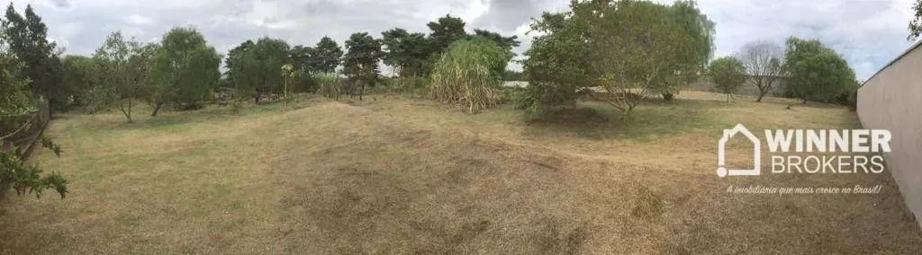 Terreno a venda em condomínio fechado