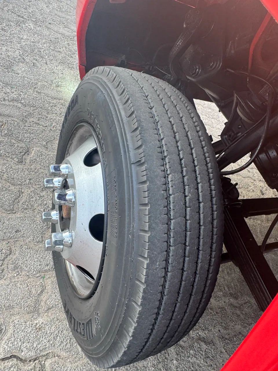 MB 710 plataforma de 5,5 mts com asa delta - Foto 5