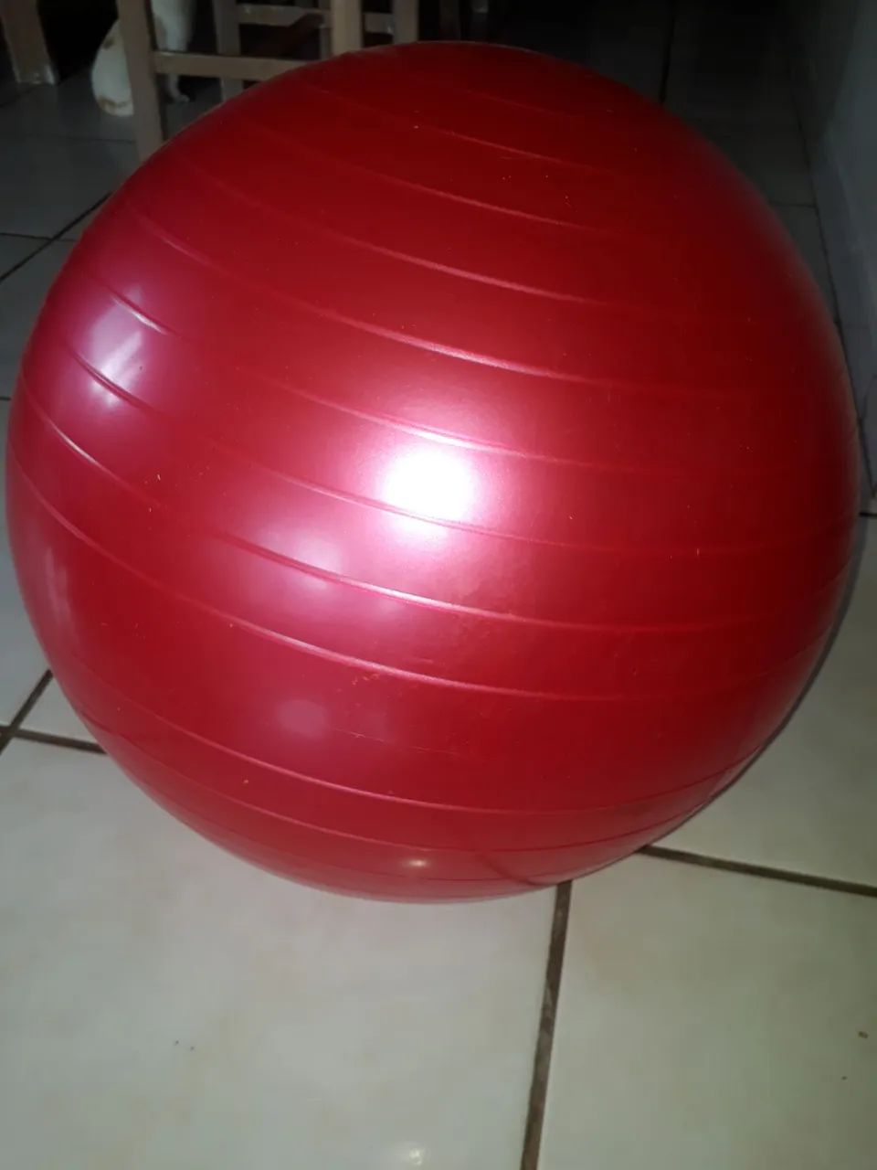 Bola pilates,alongamento e exercícios. 