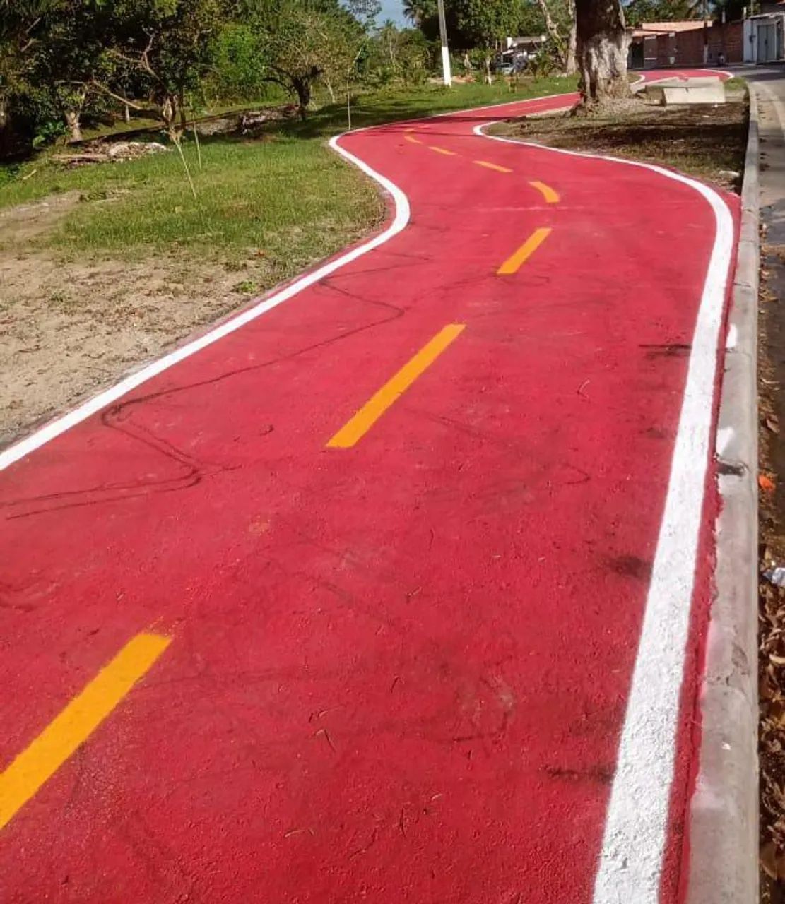 Serviço de sinalização viária, horizontal e vertical. - Foto 4