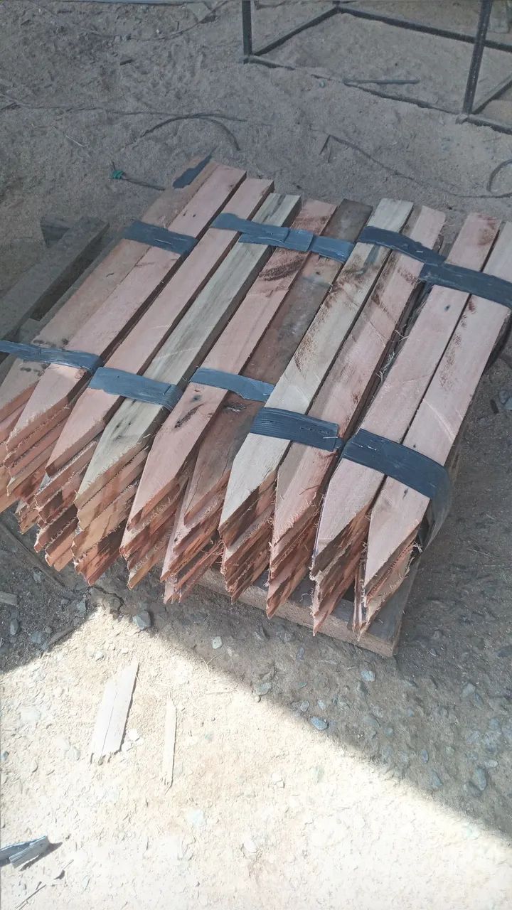 Estacas e Piquetes (unid)