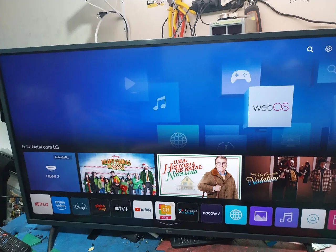 Tv 43 smart Wi-Fi YouTube top  - Foto 3