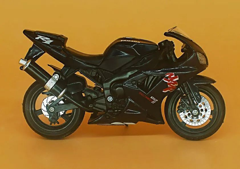 Miniatura da Moto Speed - Yamaha R1  - Foto 3
