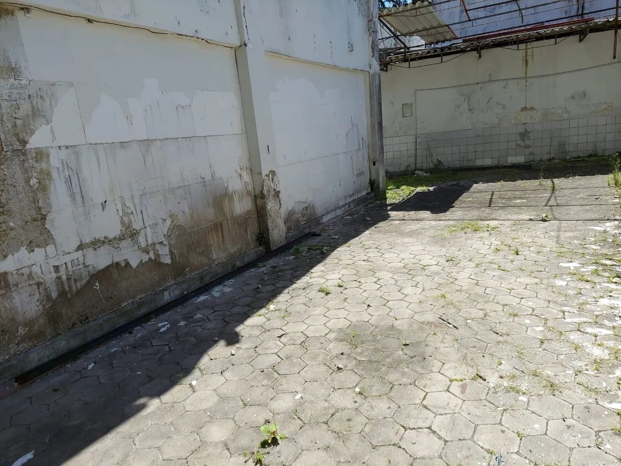 Alugo terreno  R. Dom Bosco com AV. Agamenon Magalhães com 1.870m²m2 - Foto 8