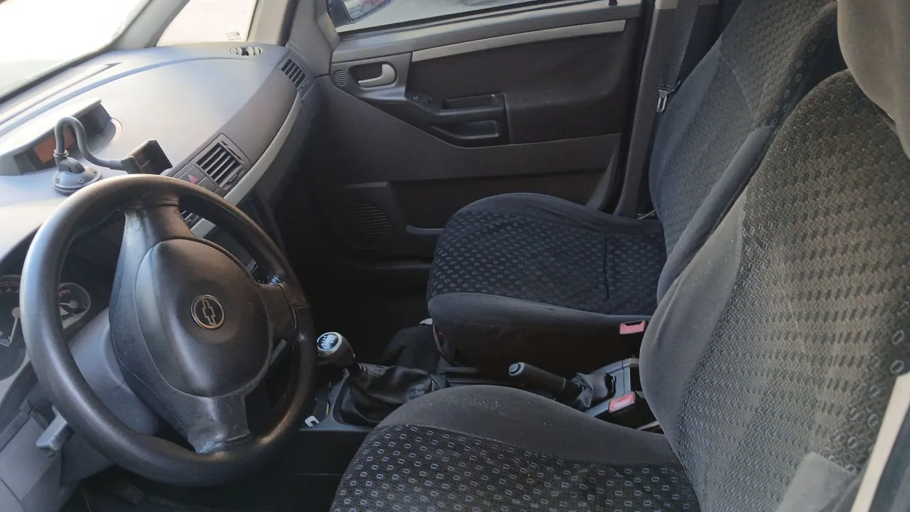 Meriva 1.4 2011 em perfeito estado valor 11, mil