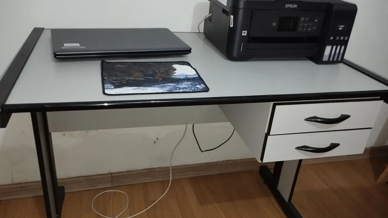 Mesa de escritorio - Foto 2