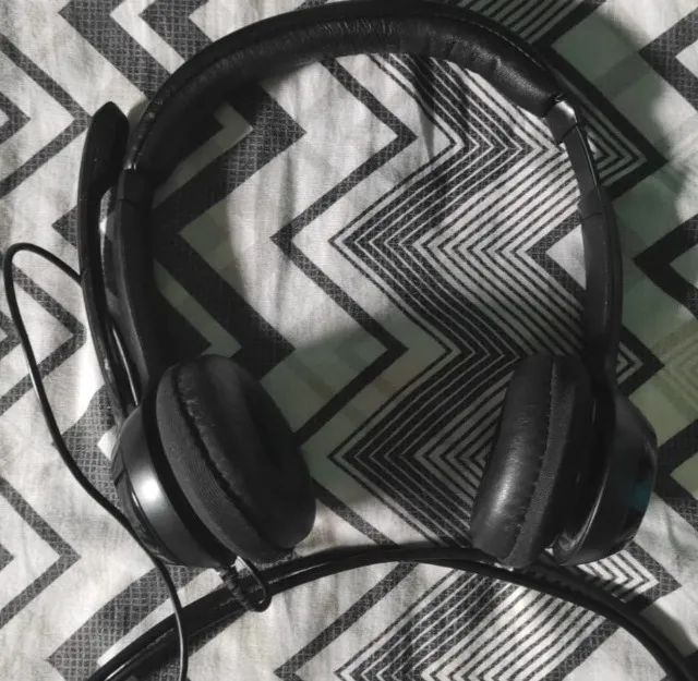 Vendo Fone de ouvido Novo Logitech H390 - Foto 4