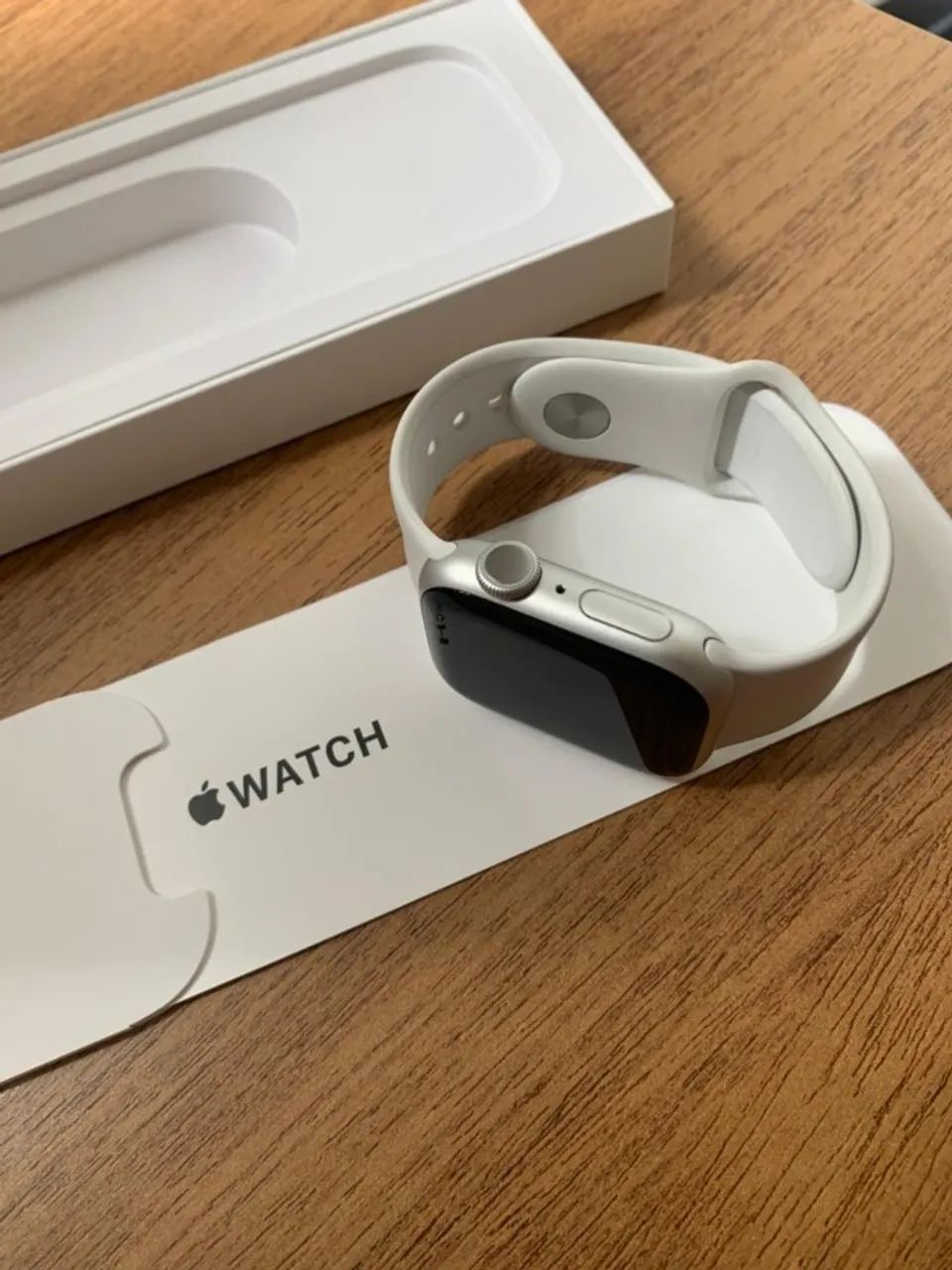 Apple Watch Series 8 41mm ホワイト Apple Watch Series 8 41mm GPS Caixa Prateada Alumínio Pulseira