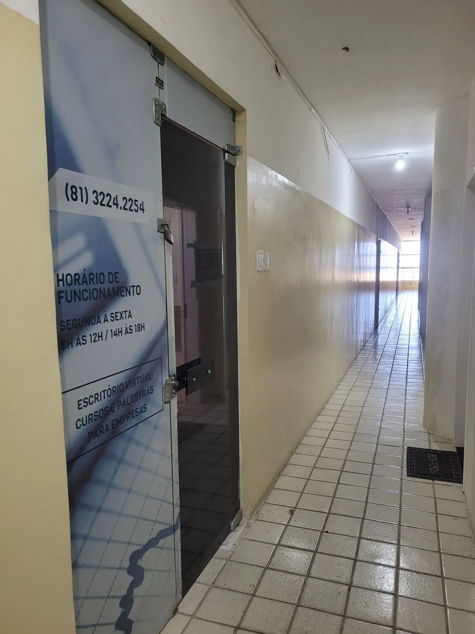 Aluguel de uma Sala Comercial, no Edifício Tiradentes, no Centro do Recife