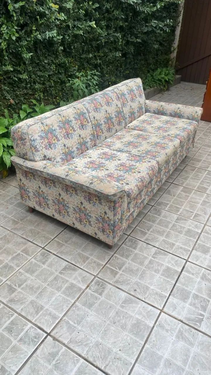 Sofá Cama Década de 50 em Madeira Maciça e Ferro marca Antiga Probel65746292428546121