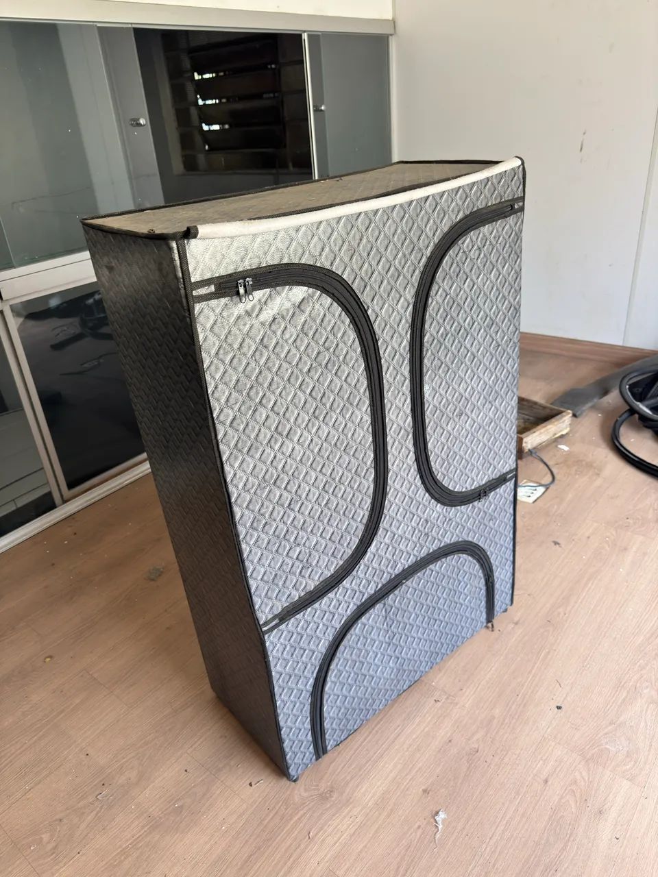 Sapateira zip 3 compartimentos 64673562586625120