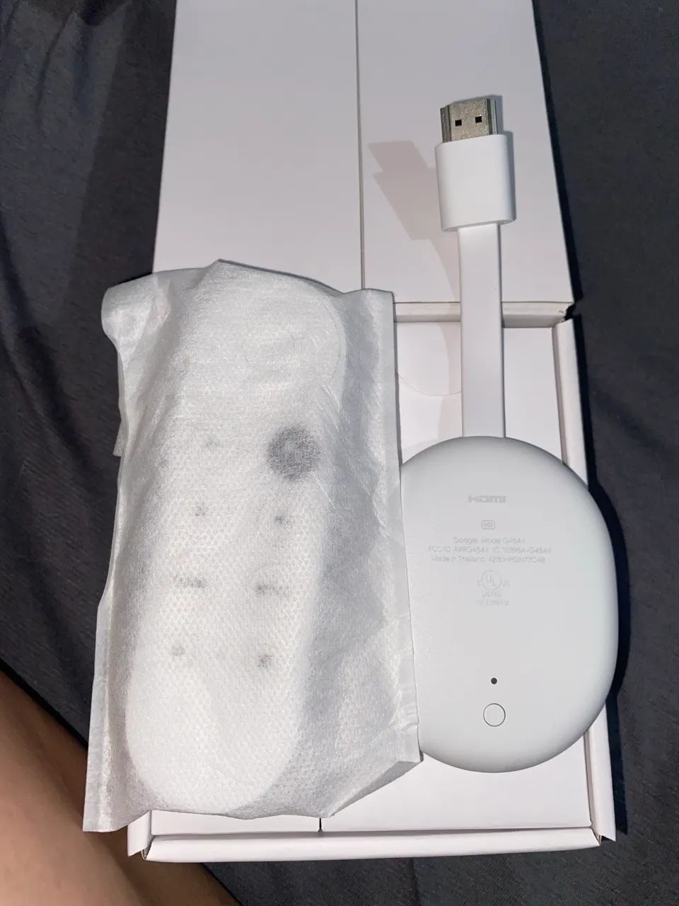 Google Chromecast 4ª geração de voz HD 8GB branco com 1.5GB "ORIGINAL" - Foto 3