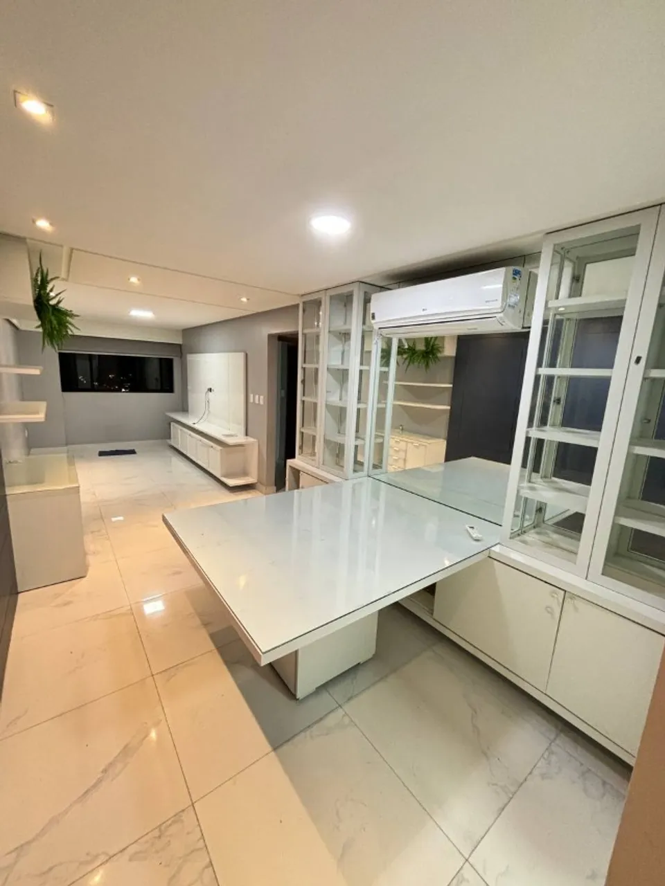 Apartamento Mobiliado à Venda - Expedicionários