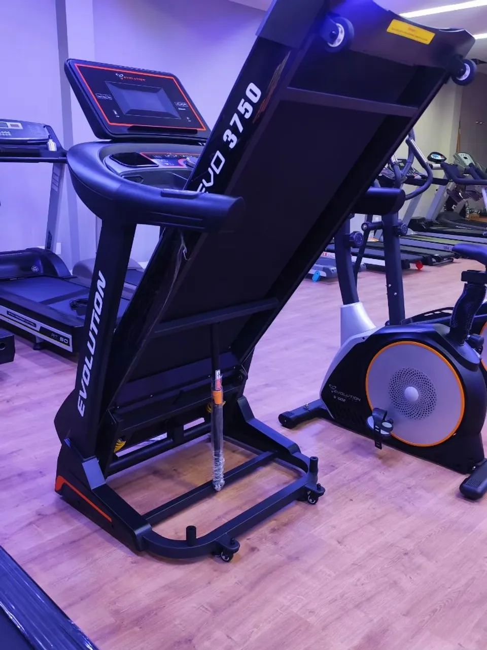 Esteira Evolution EVO3750 - Foto 3