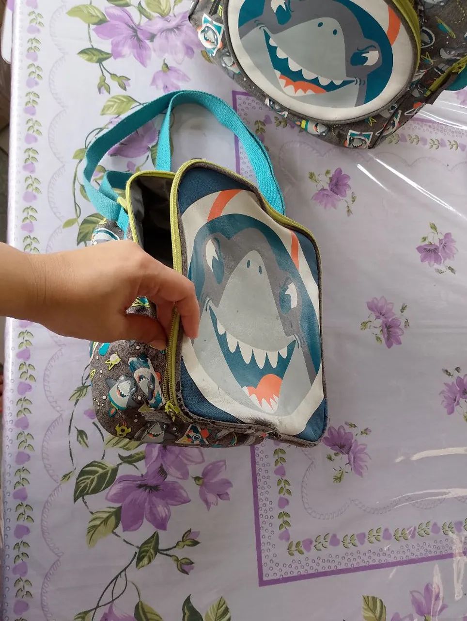 Mochila de rodinhas com lancheira  - Foto 2