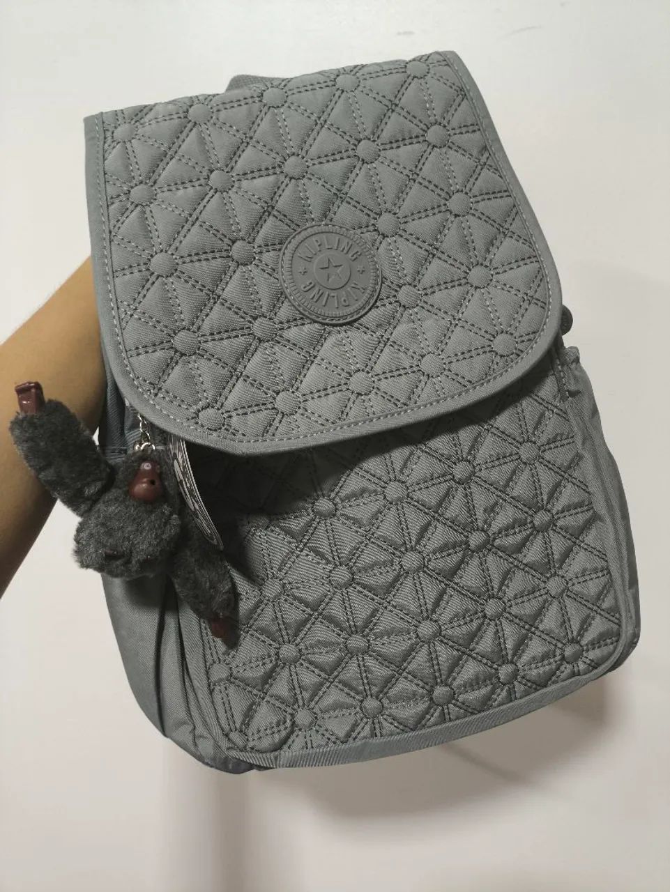 Mochila Kipling Cinza - Foto 5