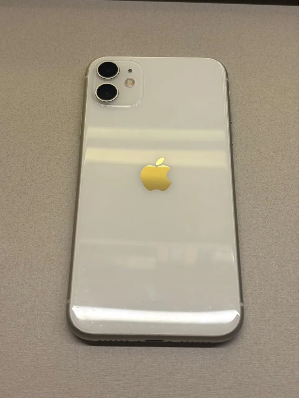 IPHONE 11 - 64BG - Foto 5