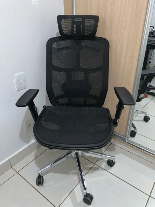 Cadeira ergonômica  - Foto 6