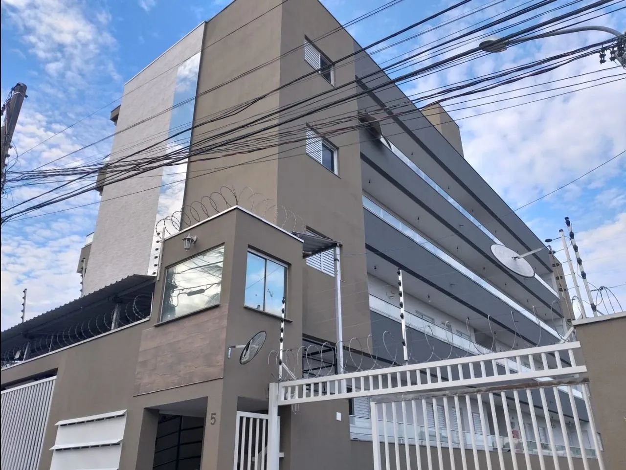 ALUGO APARTAMENTOS DE 1 E 2 QUARTOS BEM LOCALIZADOS. Santa Marta e Centro - Foto 13