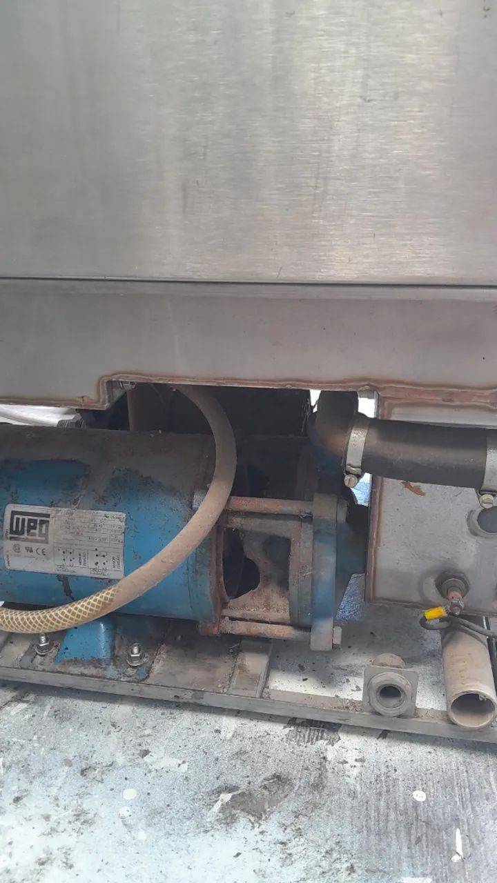 Máquina de lavar xícaras 