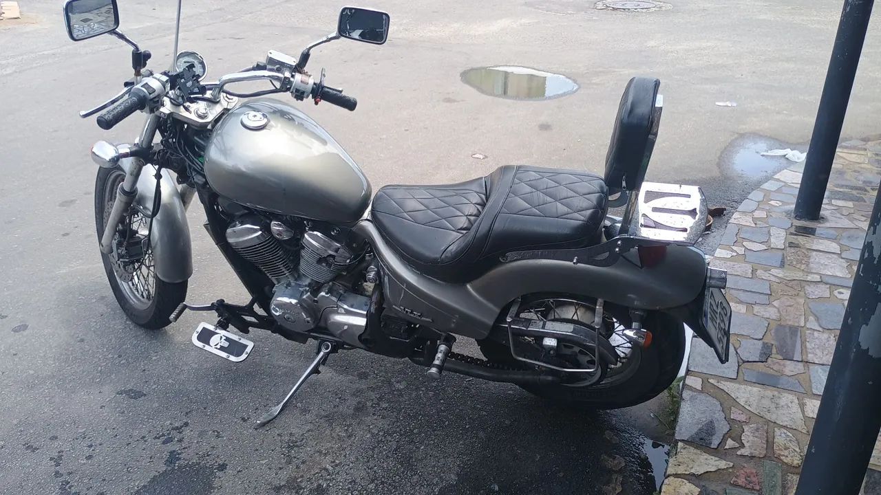 Shadow 600 - Foto 2