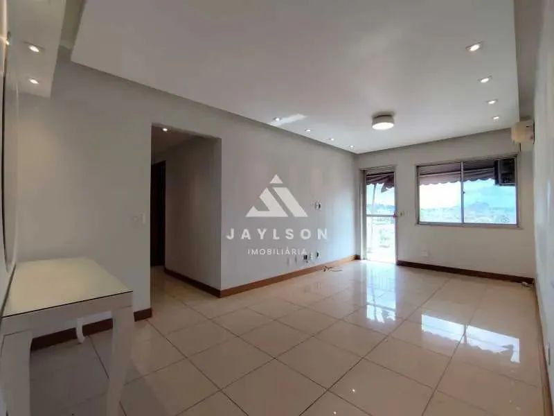 AMPLO APARTAMENTO COM VISTA LIVRE EM OTÍMA LOCAZAÇÃO , VARANDA, SUITE, NA VILA DA PENHA. - Foto 4