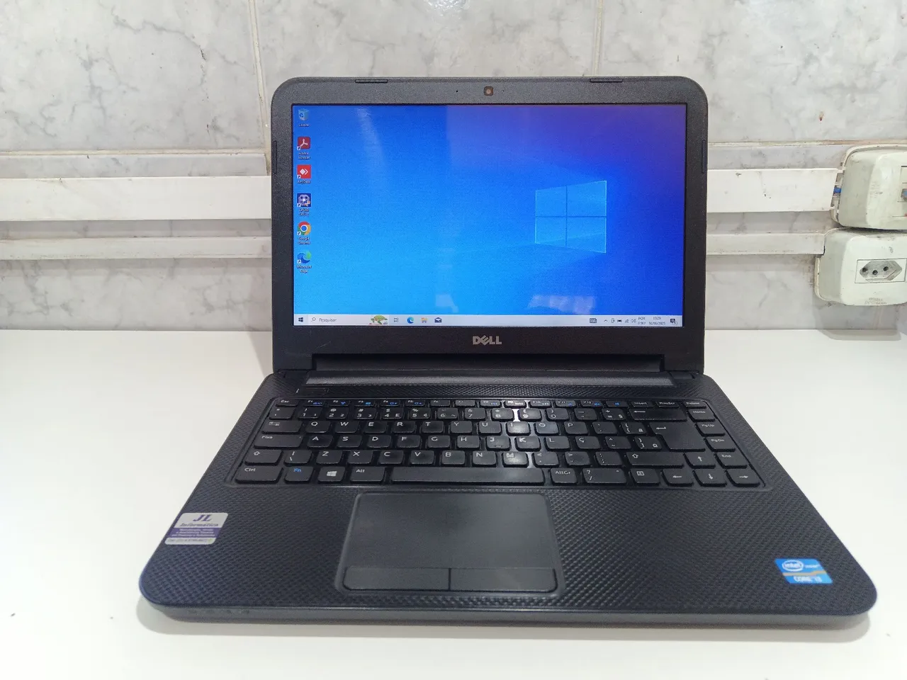 Notebook Dell com Intel Core i3