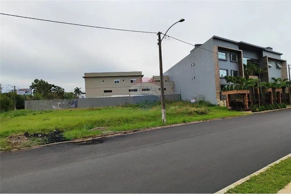 TERRENO AO LADO DA ANTIGA PATINARE - ROSELÂNDIA