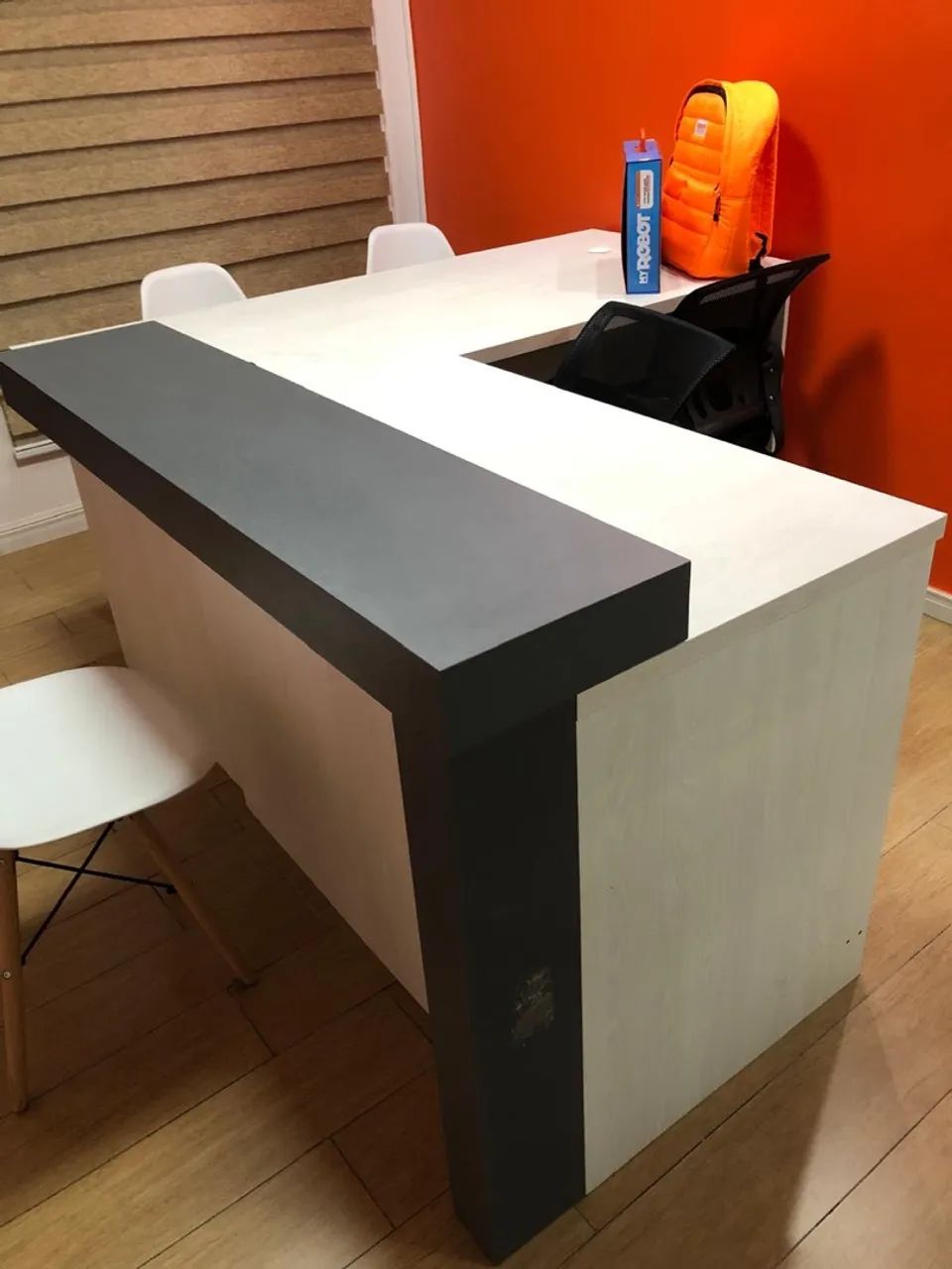 Mesa de Recepção em L com Gaveteiro - Foto 2