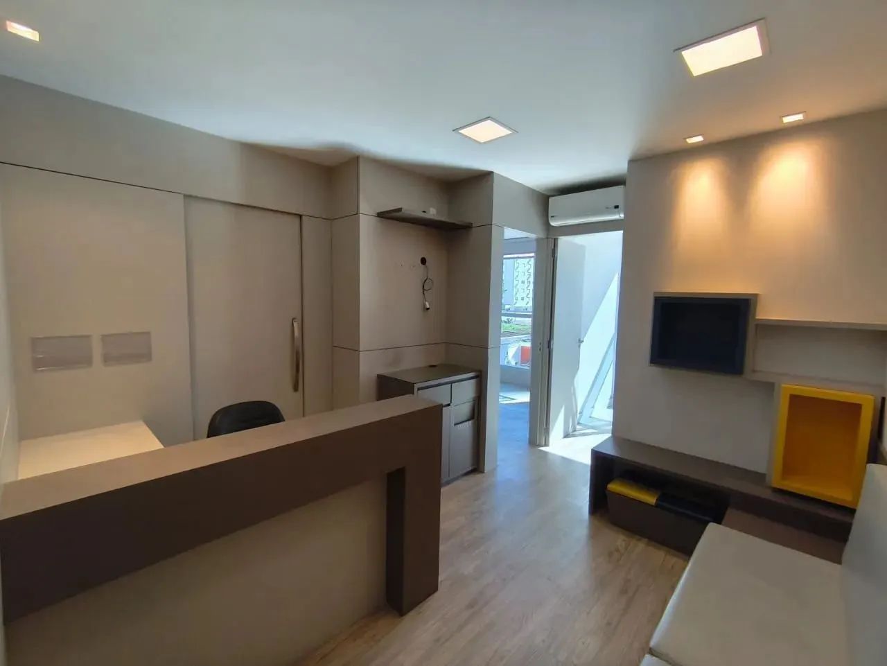 Sala Comercial para Venda em Joinville, Centro - Foto 2