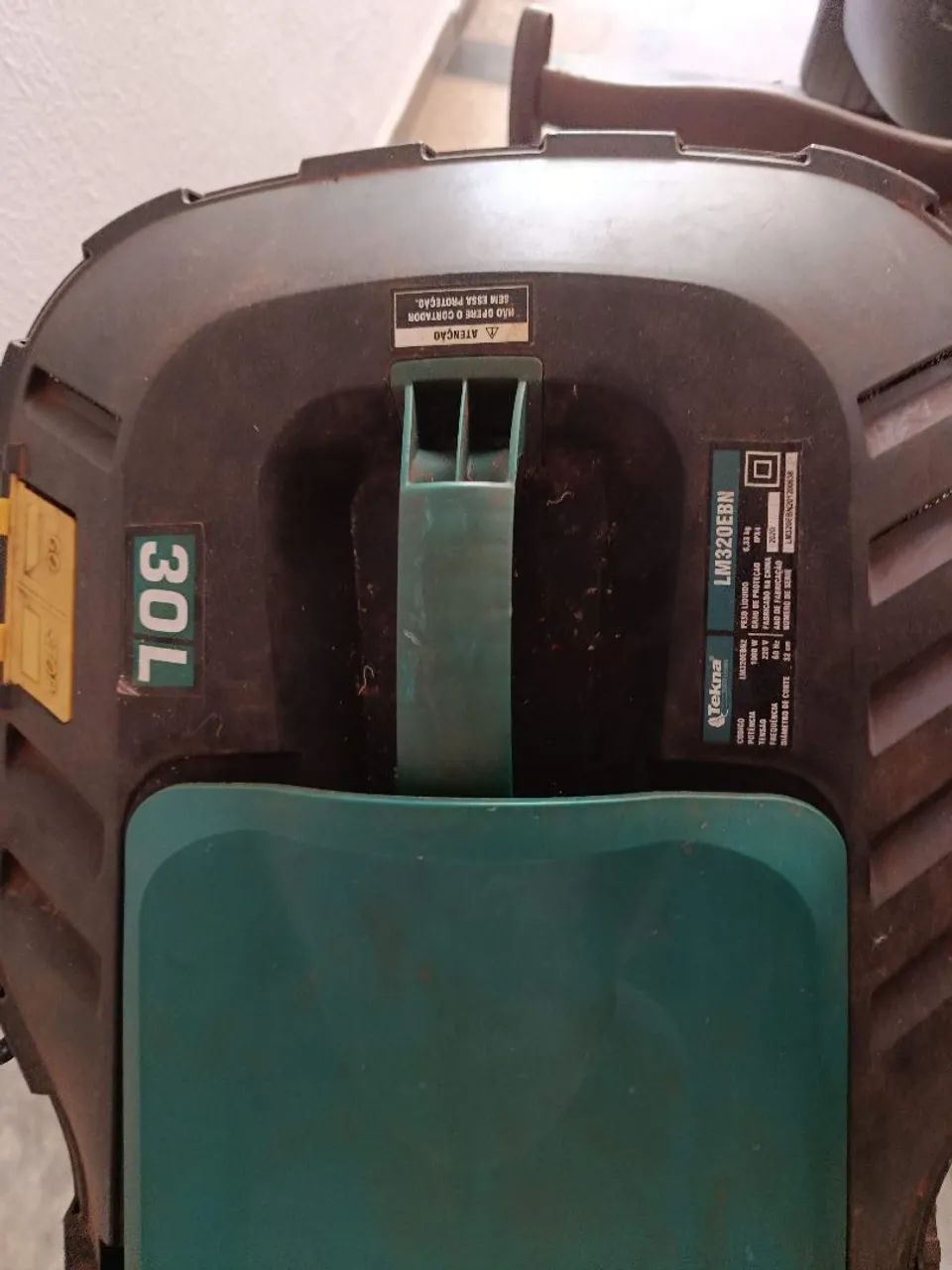 Cortador de grama tekna