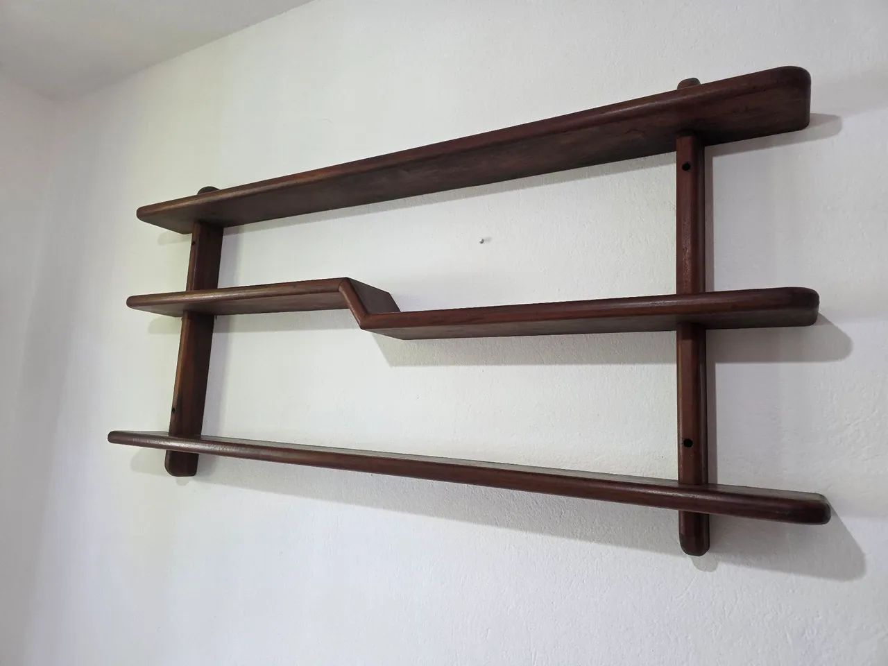 Prateleira de Parede em Madeira Maciça64305478195713122