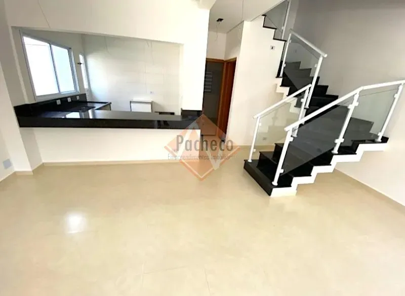 Sobrado em Suzano, 4 dormitórios (2 suítes), 3 vagas, 126m², R$1.100.000,00