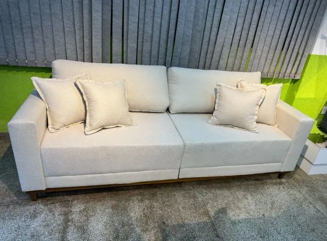 Sofá  2,30 metros Linho DIVIDIMOS EM ATE 10 X SEM JUROS 