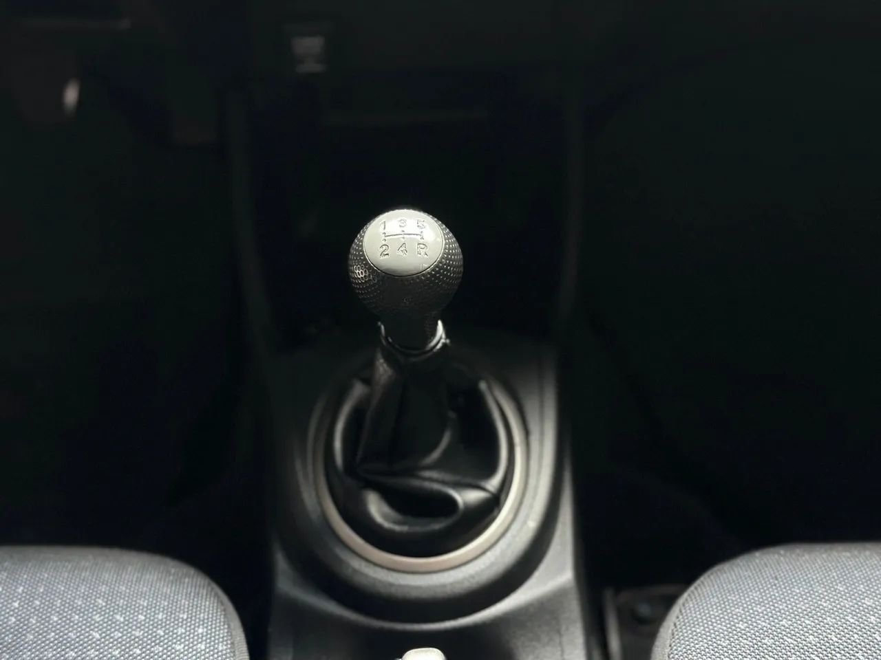 HONDA FIT DX MT *PERSONALIZADO* - Foto 8