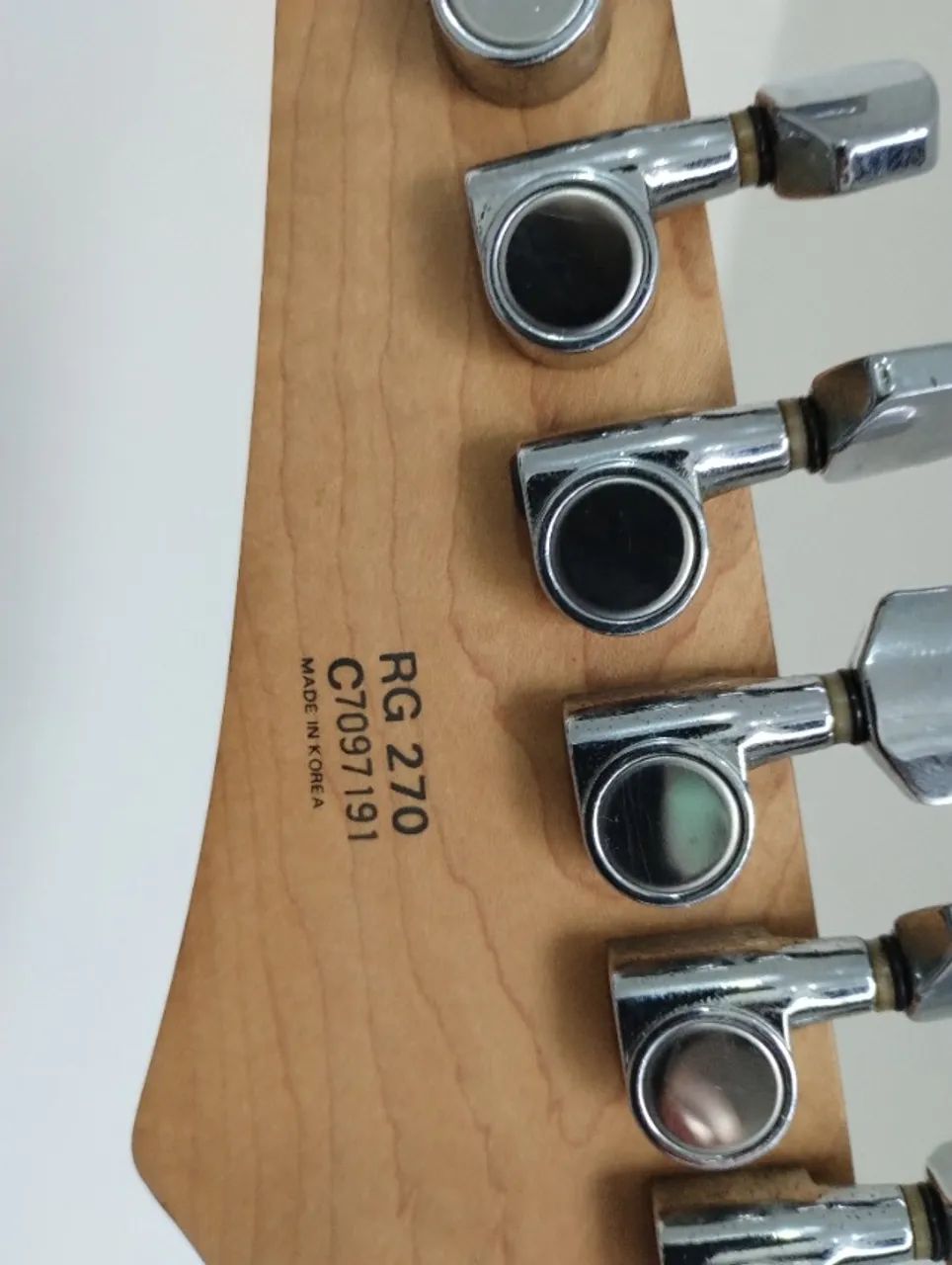 Guitarra Ibanez RG 270 korea - Foto 4