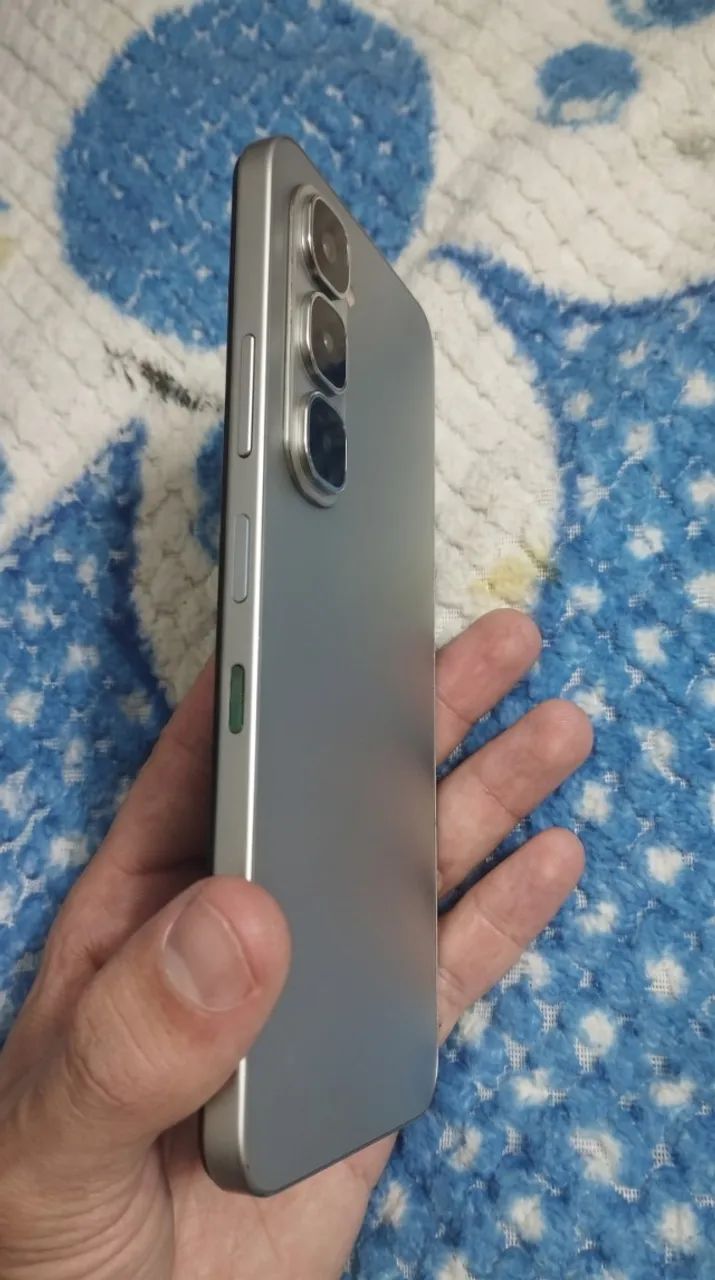 Celular infinix hot 60i  - Foto 3