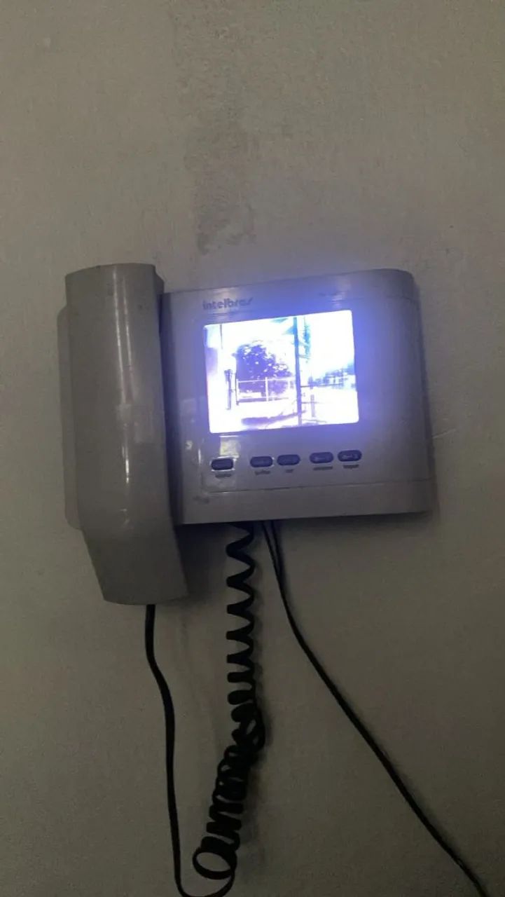 Manutenção e instalação de interfones e centrais. - Foto 2