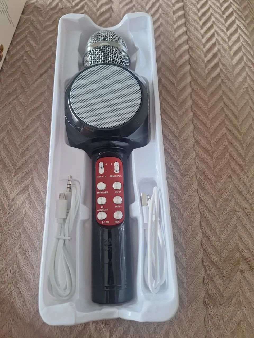 Vendo microphone karoke, em estado  de novo, pouco  usado.  - Foto 3