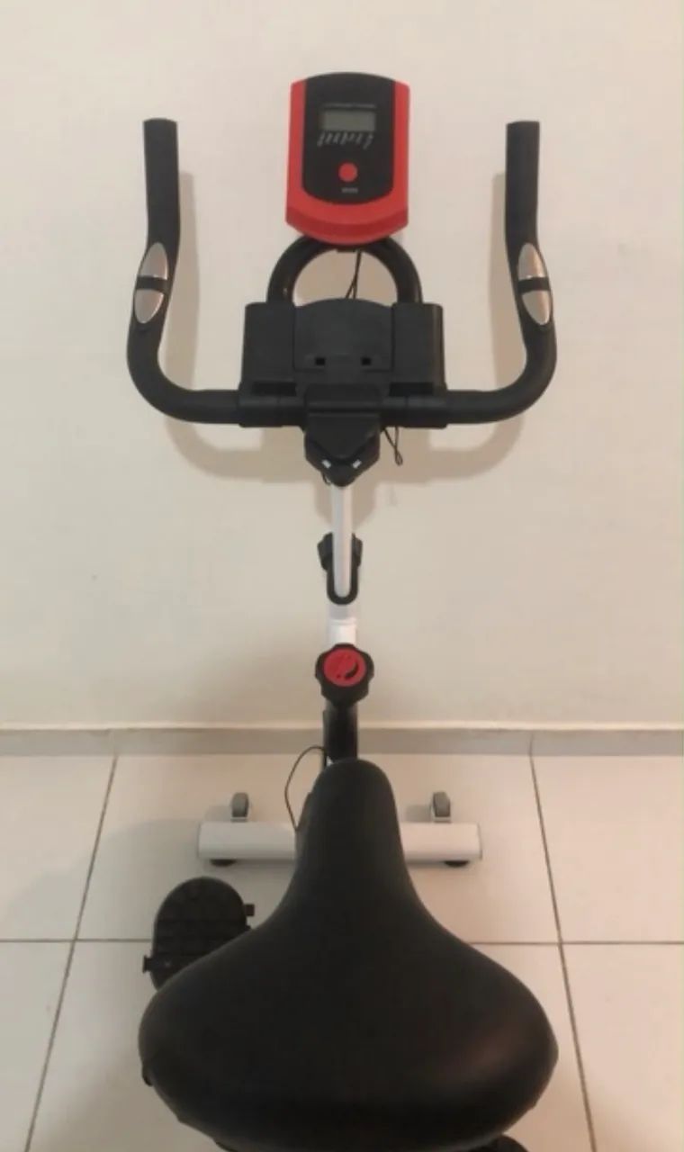 Vendo bicicleta ergométrica  - Foto 3
