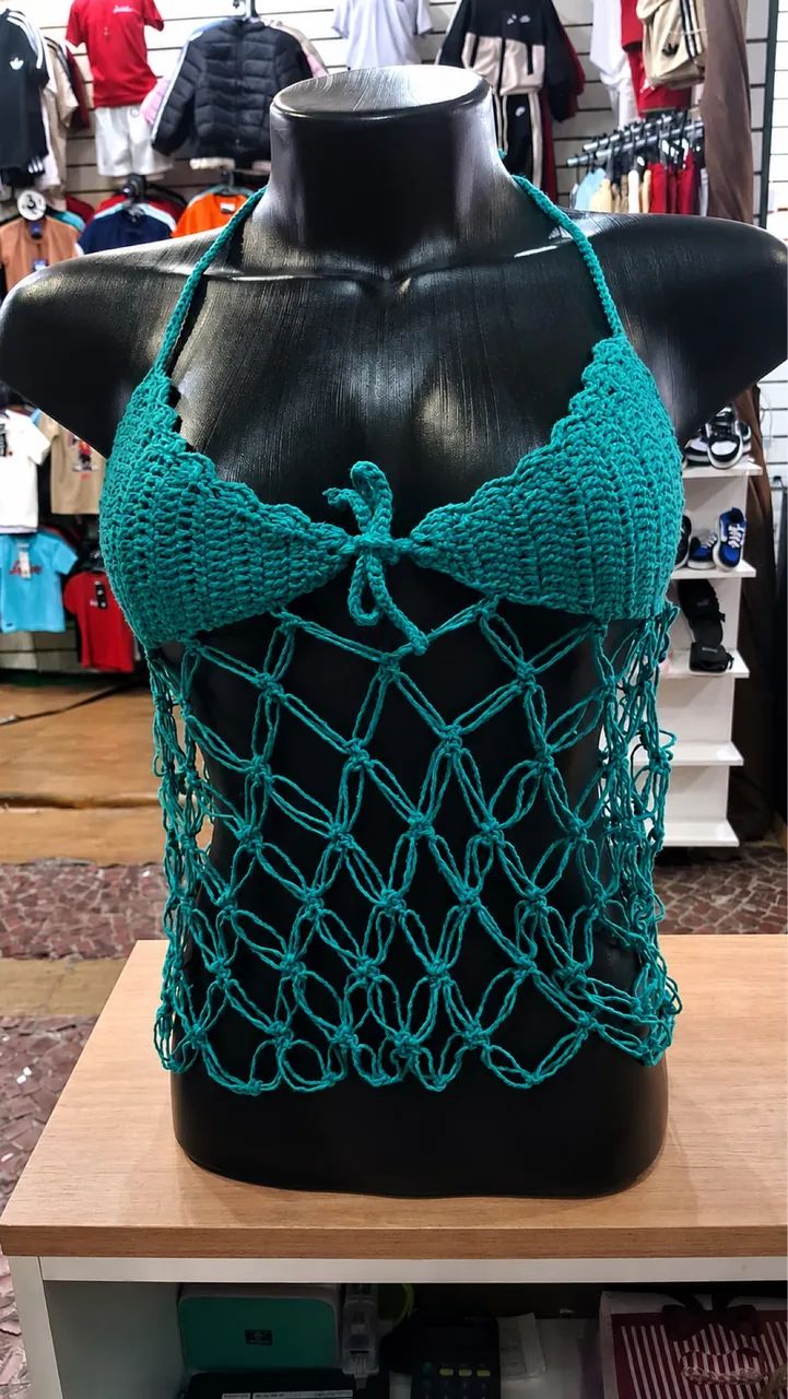 Blusinha de crochê 