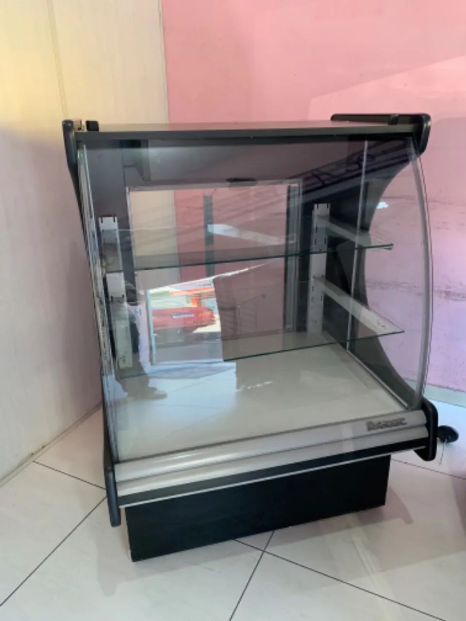 Vitrine de Bolos Seca, com Caixa. - Foto 2