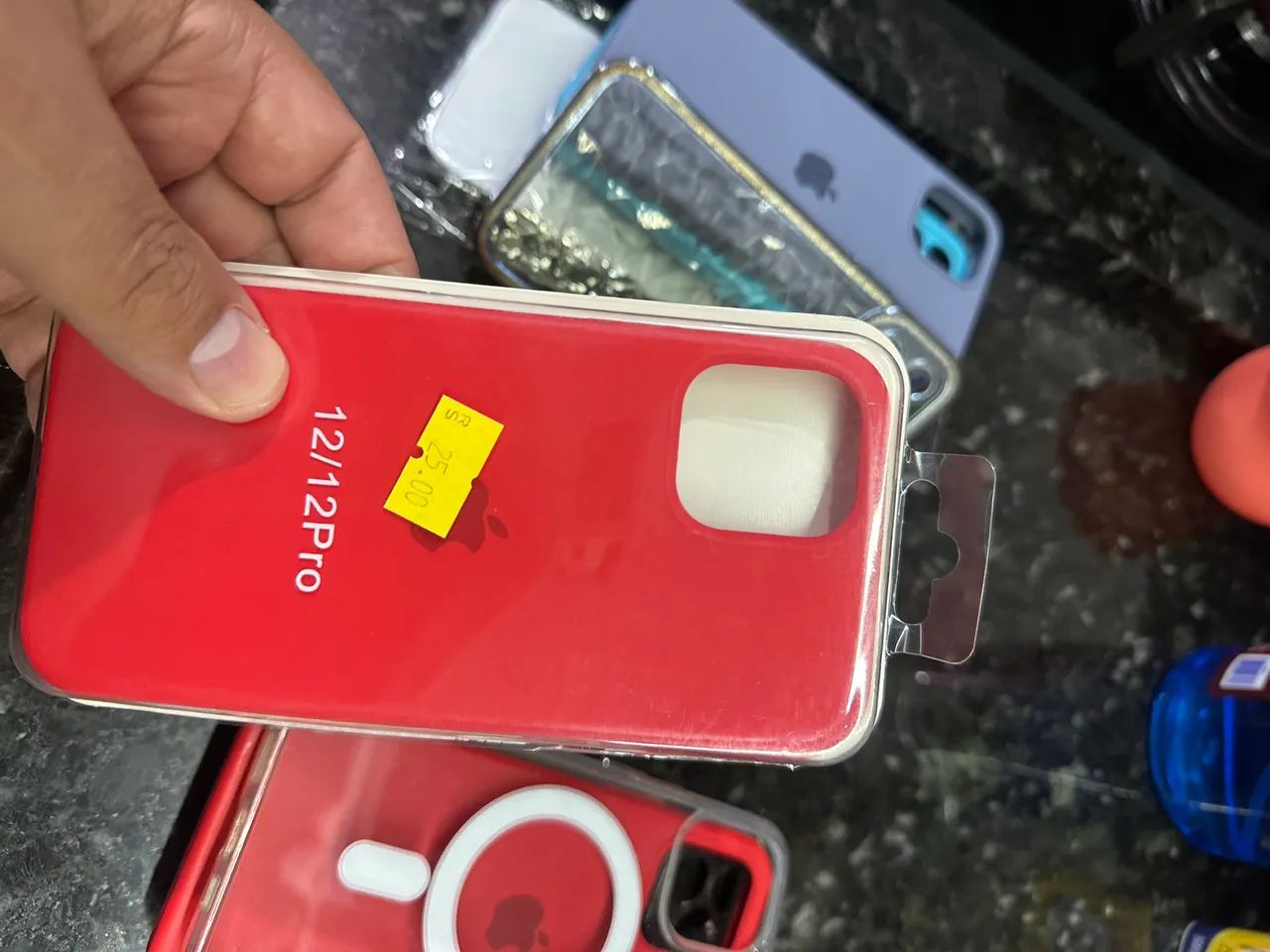 iPhone 12 / Lote de 10 Capinhas - Foto 4