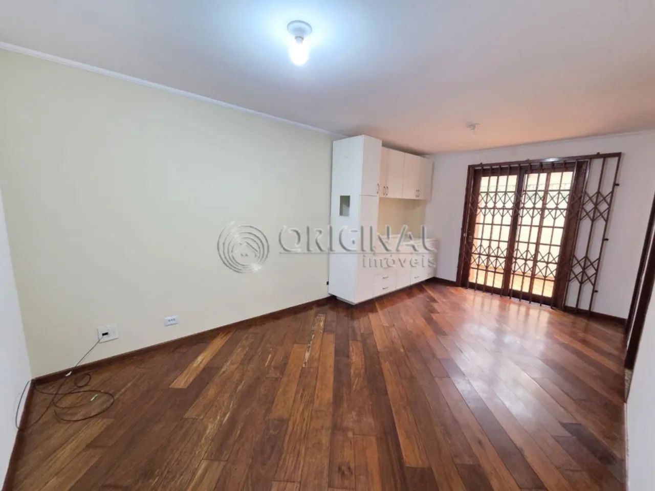 SOBRADO 4 DORMITÓRIOS PARA LOCAÇÃO - Foto 5