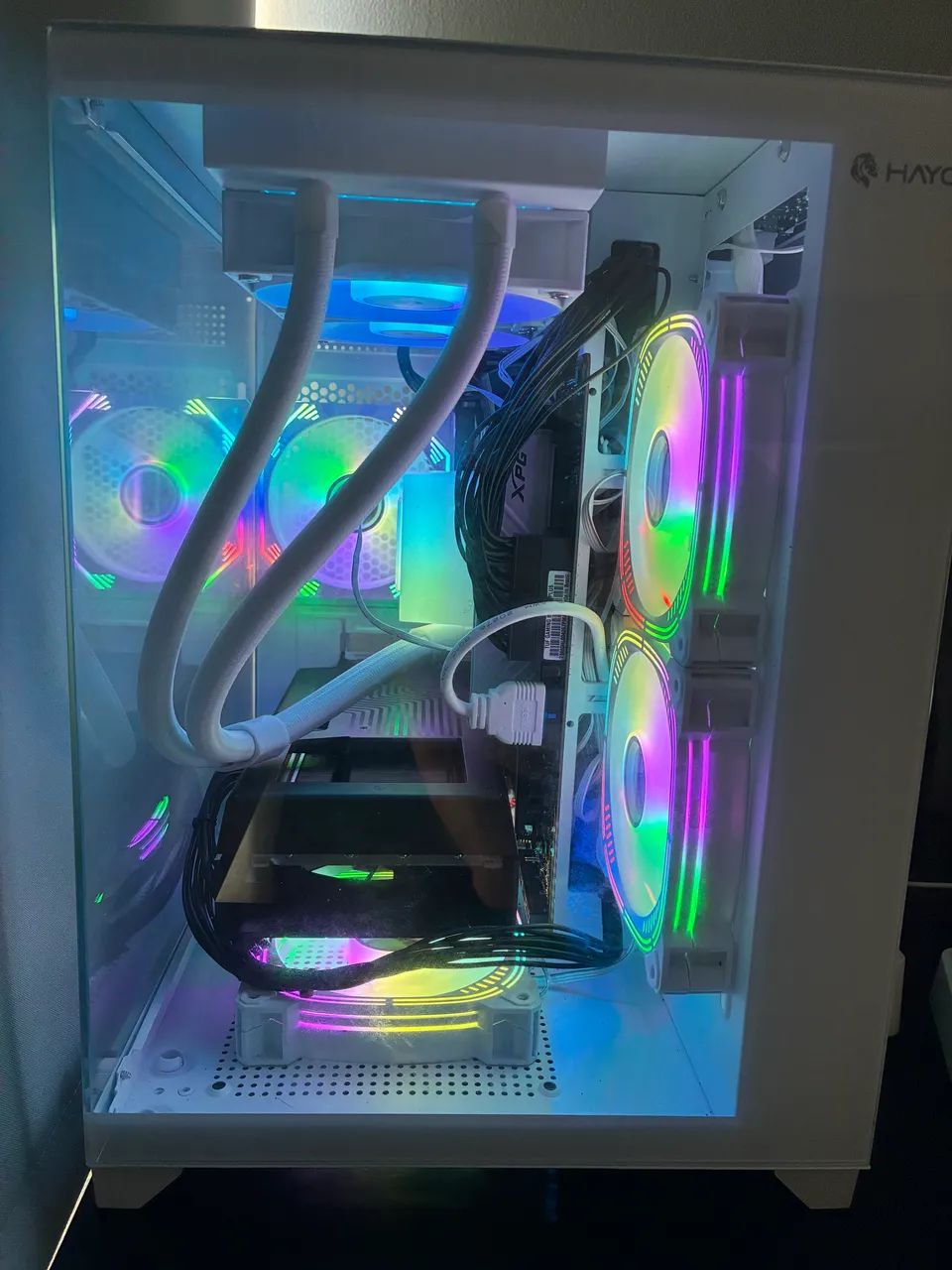 Pc gamer RX 9060XT 16GB + Ryzen 7 5700x ~3 Meses de uso | Recém montado - Foto 2