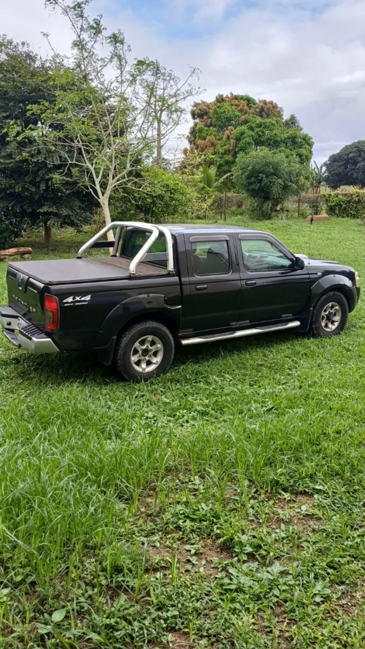 Nissan Frontier Se/se Strik/one CD 4X4 2.8 Dies 2005