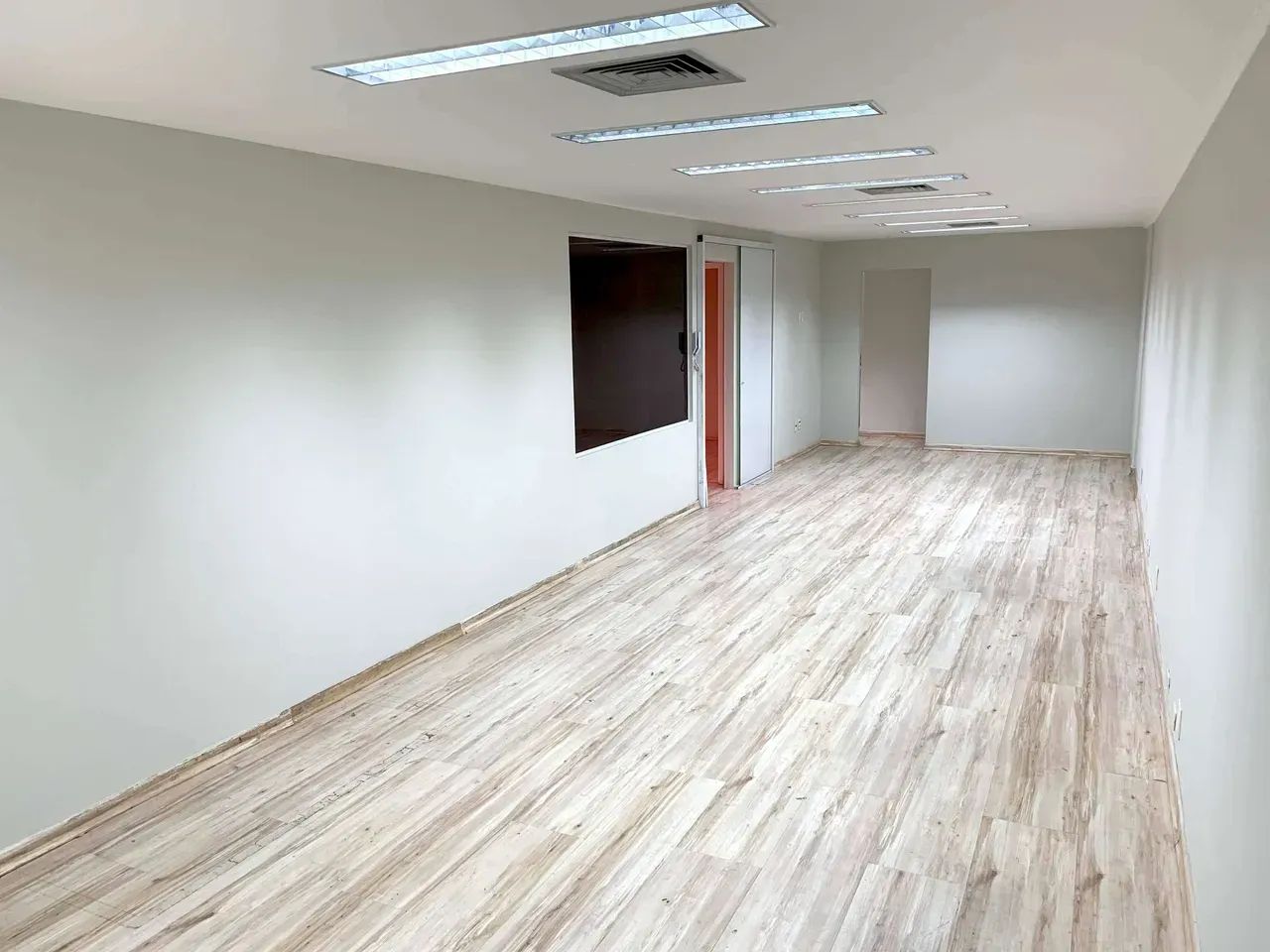 SALA COMERCIAL DE 90 M² PRÓXIMA À CPTM GRANJA JULIETA | PRONTA PARA OCUPAÇÃO - Foto 2